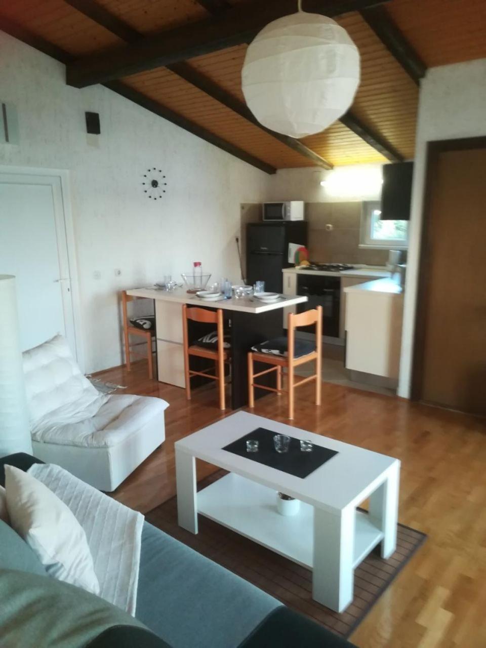 Apartment Vlatkica Масленица Екстериор снимка